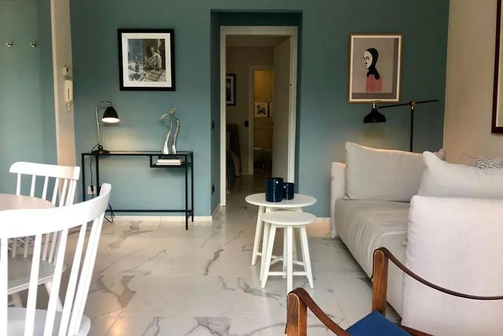 Hugau Apartment Lake Como Carate Urio